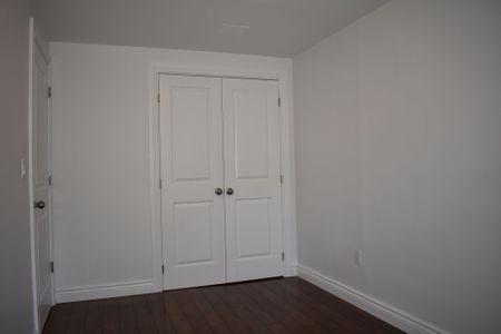 For Lease - 34 Barry Street, St. Catharines, Ontario - Photo 4