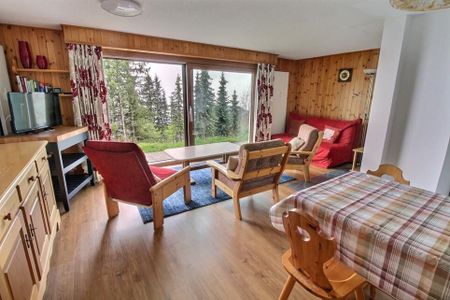 Apartment for rent by the week near the village square - Photo 3