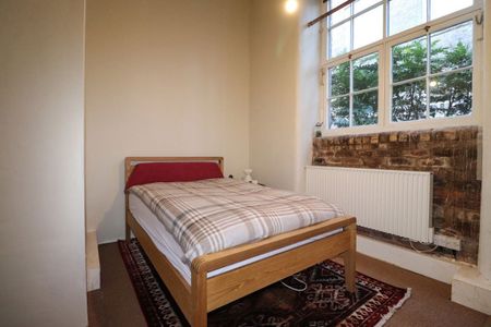 Flat in Johnson Mill, Denton Holme, Carlilse - Photo 2