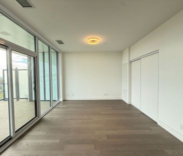 For Lease - 6 Greenbriar Road Unit# 1014, Toronto, Ontario - Photo 5