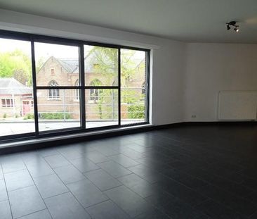 Appartement te huur - Foto 1