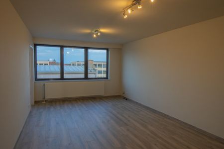 Vernieuwd appartement op TOPLOCATIE met garage als een privé stadstuin! - Foto 2