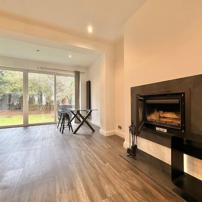 3 Bedroom Semi Detached To Let - Photo 1