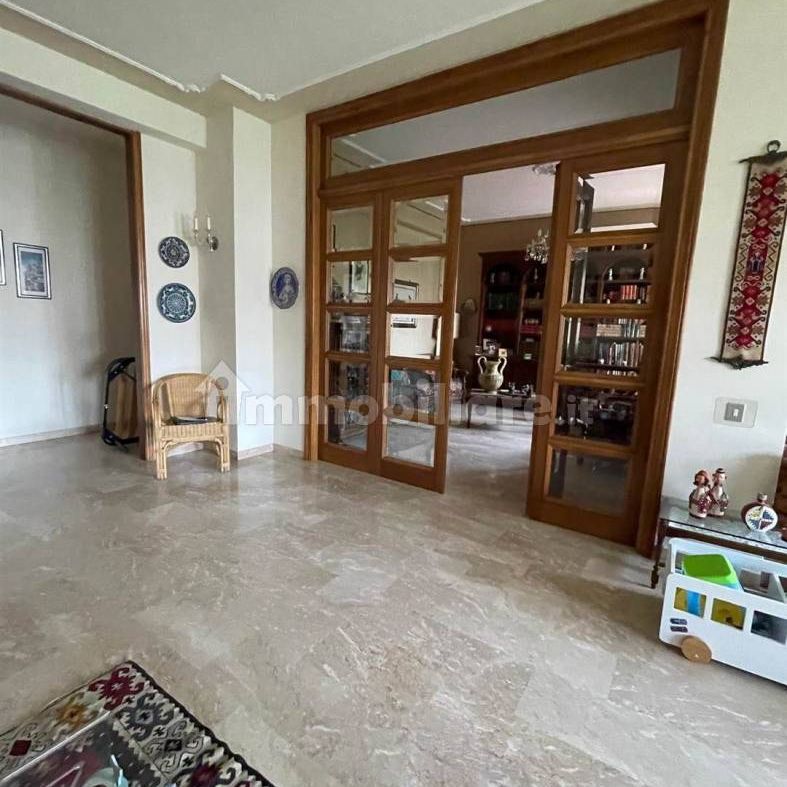 Appartamento buono stato, secondo piano, Centro, Certaldo - Photo 1