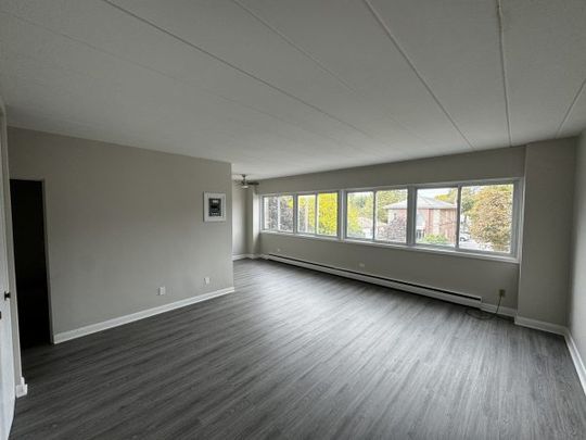 541 College St, Unit 27, Kingston, ON - Photo 1