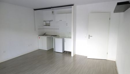 Appartement 1 pièces 28m2 REIMS 520 euros - Photo 5