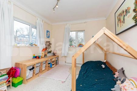 Two double bedroom flat located moments from the vibrant Crouch End Broadway - Photo 4