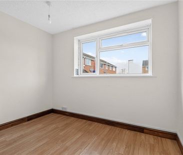 A detached three bedroom bungalow with a paddock, garage and off-st... - Photo 1