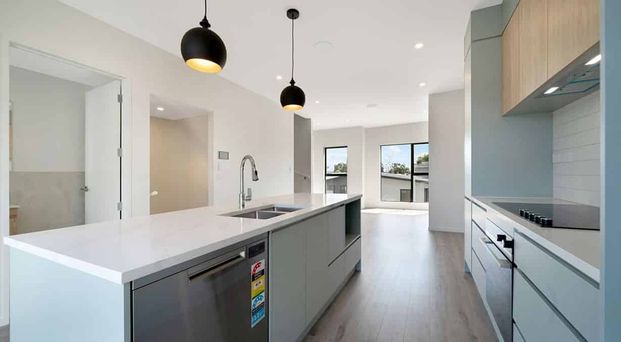 3 bedroom + study Home for Rent in West Harbour - Photo 1