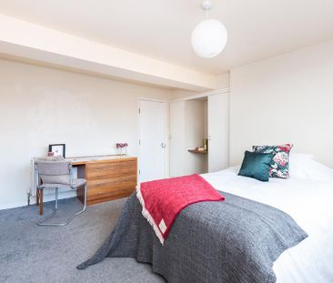 5 bedroom terraced house to rent - Photo 6