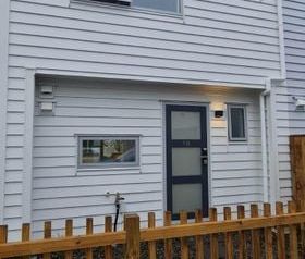 Modern 2BR Townhouse in Botany Downs - Photo 6