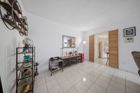 For Lease - 3577 Derry Road Unit# 207, Mississauga, Ontario - Photo 4