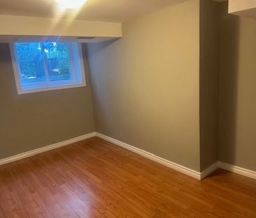 For Lease - 6 Prince Charles Drive Unit# Lower, Halton Hills, Ontario - Photo 5