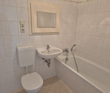 Gemütliche 1-Zimmer-Wohnung mit Balkon und schöner Aussicht - Photo 4