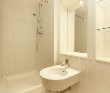 Studio Flat, Great Suffolk Street, SE1 - Photo 5