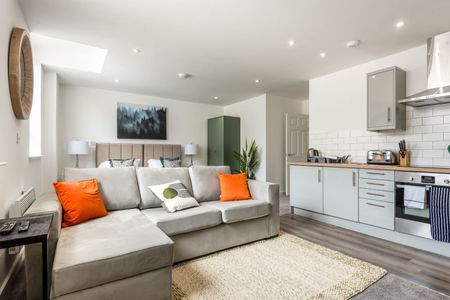 1 Bed Flat, Doncaster Gate, S65 - Photo 2