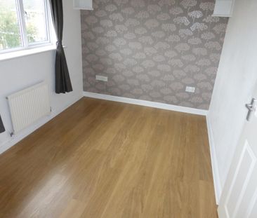 Middleham Close, Peterborough - Photo 2