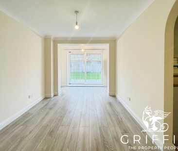 Poplar Close, South Ockendon, RM15 - Photo 1