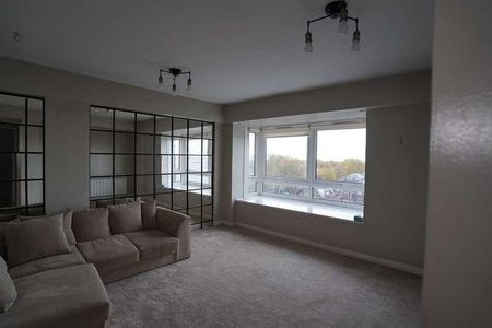 Westcliff Parade, Westcliff-on-sea, SS0 - Photo 2