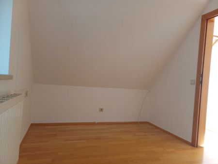 Großzügige 4 ZI Maisonette mit Grünblick, Allgemeingarten - Photo 3