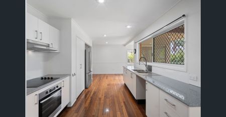 A Home Designed For Relaxed Queensland Living - Photo 2