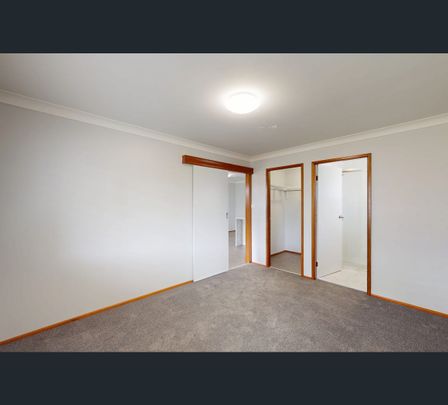 2/46 Barton Street, Kurri Kurri, NSW 2327 - Photo 1