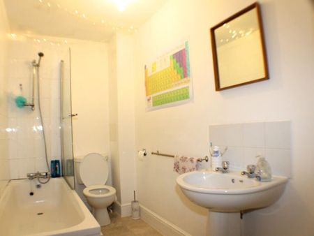 2 bedroom house share to rent - Photo 5