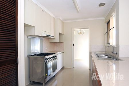 2 Koetong Court, Mulgrave - Photo 5