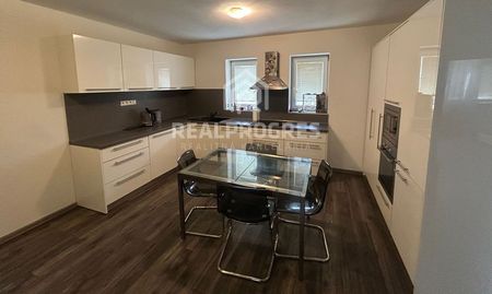 Na prenájom 3 izbový byt Nitra Zobor - Photo 4