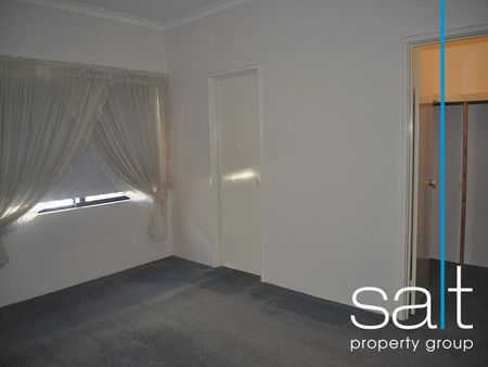 13 Drew Road, Ardross - Photo 2