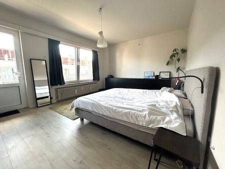 Appartement van 135 m² met 2 ruime slaapkamers in centrum Hasselt - Foto 5