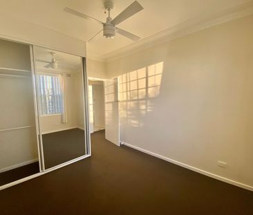 Home For Rent - Photo 3