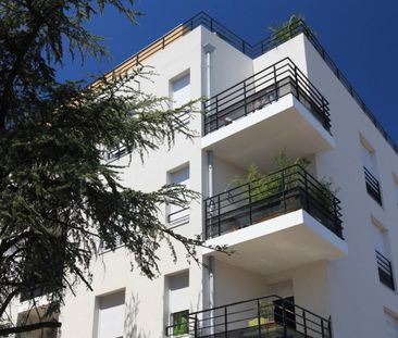 location Appartement T2 DE 41.19m² À VENISSIEUX - Photo 6