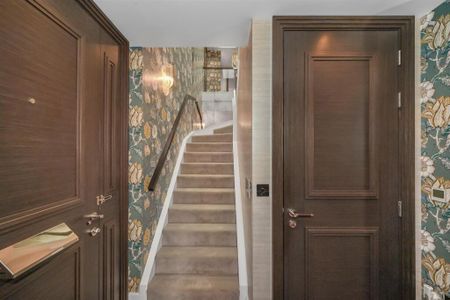 3 bedroom flat to rent - Photo 2