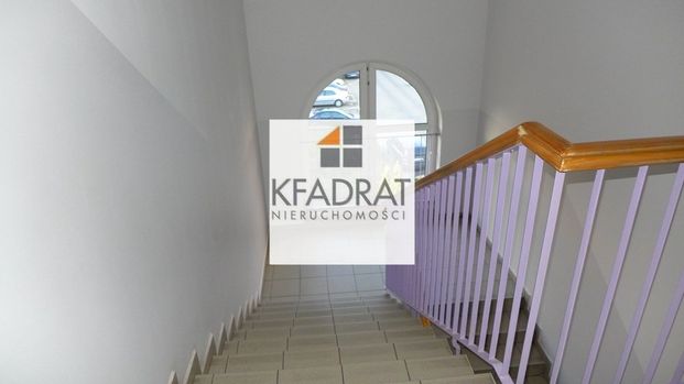 4 pokoje na wynajem - Zdjęcie 1