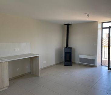 Location Appartement 2 pièces 42m² ST PIERRE ST JEAN 07140 - Photo 5