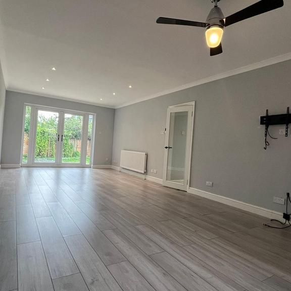 3 bedroom bungalow to rent - Photo 1