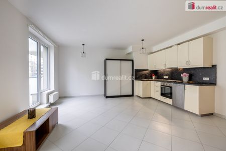 Pronájem bytu 2+kk 57 m² - Фото 5