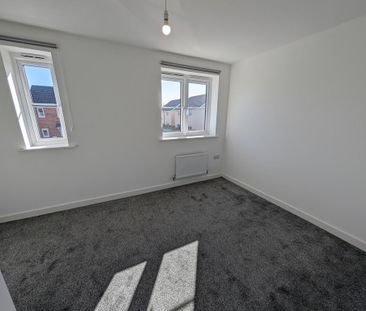 2 bedroom terraced house to rent - Photo 3