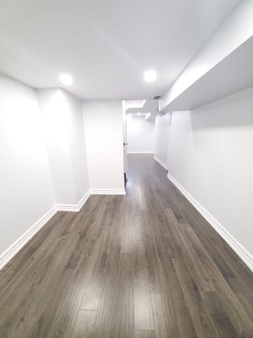 For Lease - 87 Pearcey Crescent, Barrie, Ontario - Photo 2