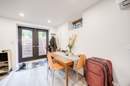 For Lease - 14 Bellwoods Avenue, Toronto, Ontario - Photo 4