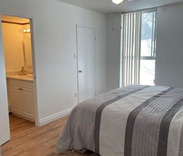 For Lease - 1964 Main Street Unit# 103, Hamilton, Ontario - Photo 5