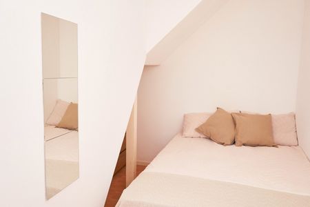 Room in a Shared House, Manchester Drive, W10 - Photo 3