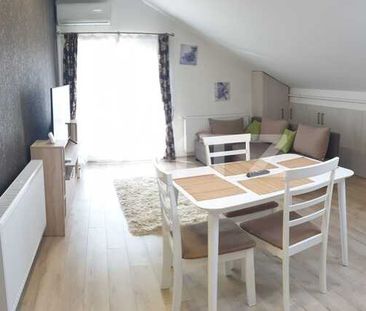 Apartament 3 camere, 70 mp, parcare, zona Grand Hotel Italia - Photo 2