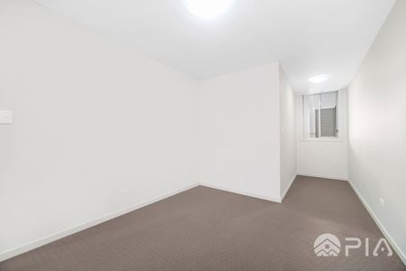 Nearly new 2 bedroom cosy modern apartment now for lease! - Photo 3