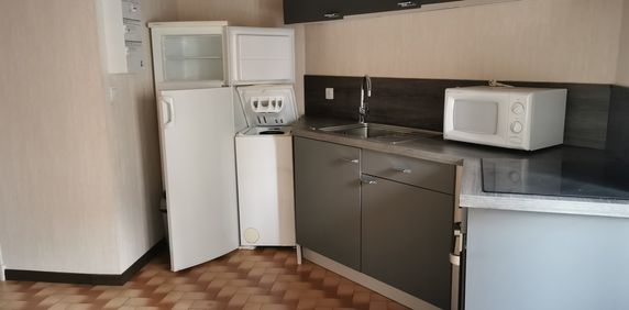 Location Appartement 2 pièces 28m² ST ANTHEME 63660 - Photo 2