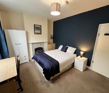 Room in a Shared House, Islingword Place, BN2 - Photo 6