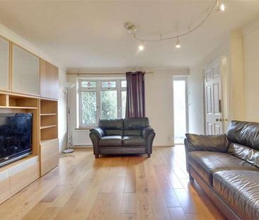 Kilmiston Drive, Fareham, PO16 - Photo 2