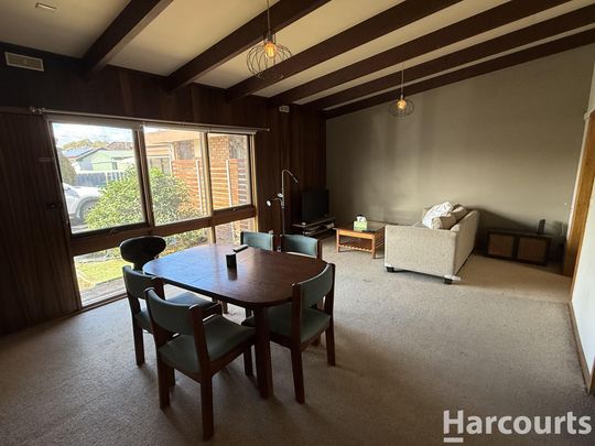 2 bedroom unit close to CBD - Photo 1