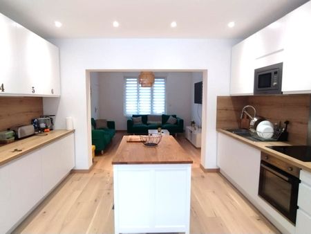 Location Maison 7 pièces 170m² LILLE 59000 - Photo 4